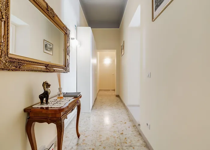 Acomodação com café da manhã  2 Passi Al Colosseo 4*